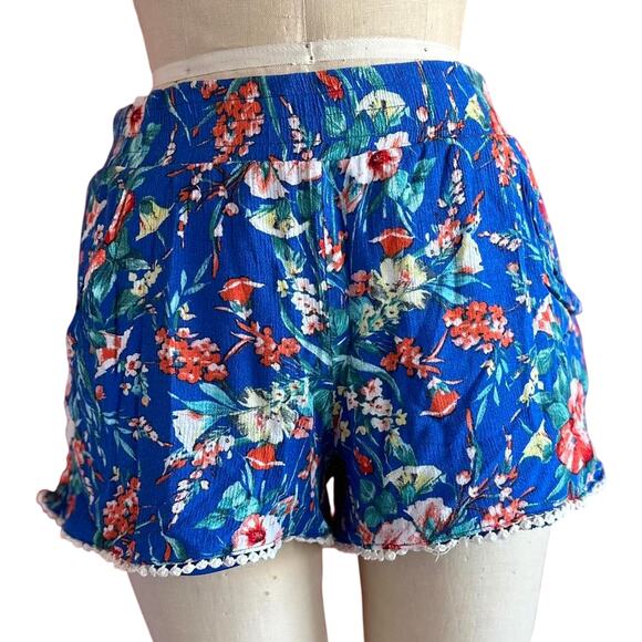 Womens Shorts Size Medium Blue Floral Vacation Travel Packable Beach Resort - Picture 1 of 8